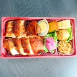 特選鶏焼き弁当（お食事処 楽氣）