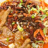 牛肉の唐辛子煮込み(水煮牛肉)（Hao Chi 2号店）
