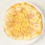 ベーコンチーズナンBACON CHEESE NAN（インドレストランナマステディブルング）