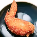 当店自慢の手羽先からあげ - 九州秘伝のにんにく醤油味（からあげのジョー千歳船橋）
