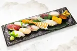特上握り寿司（魚屋 UOTACHI）