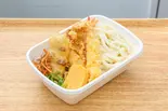 海老天とり天特製弁当 並盛（丼やさぬき麺蔵 あべのHoop店）