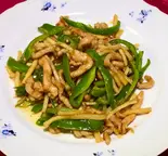 青椒肉絲(中華料理 万里)