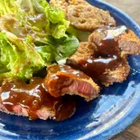 USリブロースの【ビフカツ】（文鳥とごはん ドットキッチン）