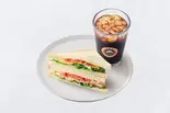 パストラミポーク＆フレッシュ野菜のコンビサンドセット（サンマルクカフェ 三軒茶屋店）