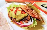 アヴァンバーガー(M.C.Aven)
