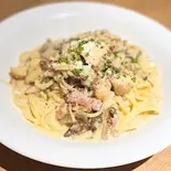 ベーコンときのこ薫るポルチーニクリーム（リフランド）