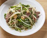 レバニラ炒め Pork Liver & Garlic Chive Stir-Fry(小次郎池袋店)