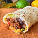 自家製ミート仕様ブリトー（わったー食堂）