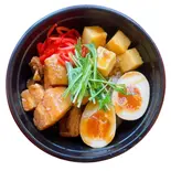 豚の角煮丼（【New Open】豚汁つけうどん安田 久我山店）