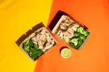 【たんぱく質101.1g】レッドチリチキンくん(鶏胸肉)600g 【Protein 101.1g】Red Chili Chicken-Kun 600g(鶏胸肉とブロッコリー チキンブラザーズ 恵比寿店 Chicken Brothers Ebisu)