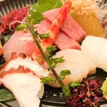刺身盛合わせ1~2切9点(鮨、鰻の割烹勘べえ)