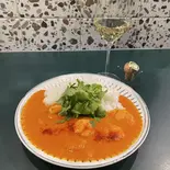 エビカレー〜エスニック風〜（MANNAKA Cafe＆Bistro）