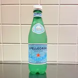 スパークリングウォーター/Sparkring water (500ml PET)（ヘンリーズバーガー 代官山店）