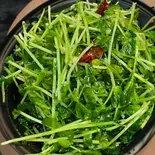 豆苗炒め(中華 芳園)