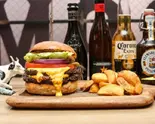 ダブルチーズバーガー Double Cheese Burger（THE BUTCHER）