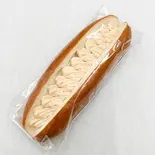 ピーナッツコッペ（マルヤスベーカリー）