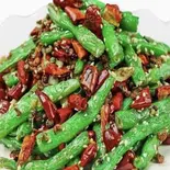 インゲンの唐辛子香炒め（中華料理 華景園）