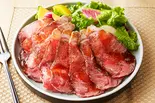 自家製ローストビーフ 50g（韓国熟成焼肉コギヤ 墨田）