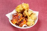 ヤンニョムチキンとフライドチキンのハーフ(3Pずつ)(韓国屋台式居酒屋クニャンポチャ)
