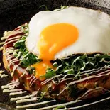 山和芋の月見焼き(広島お好み焼き&鉄板焼 呑兵衛)