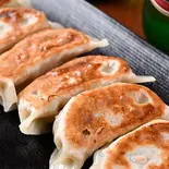 【自家製】焼き餃子(6こ)（中国料理・タイ料理 チャイハナ）