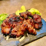 中落ち牛カルビ100g（炭火焼鳥 炭火屋一）