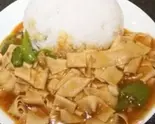 青唐辛子と干し豆腐の炒め乗せ丼(尖椒干豆腐盖飯)（金福楼）