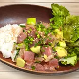 マグロとアボカドのポキボウル（Hawa-lian Tokyo）