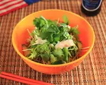 パクチーサラダ Cilantro Salad（マレーシア屋台料理 ちりばり 五反田本店）
