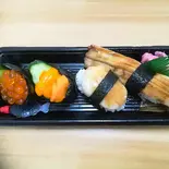 盛り合わせ星（丸徳寿司 桃谷店）