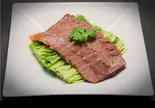 牛すね肉の冷菜（中国東北家郷料理 永利 池袋本店）