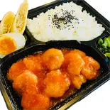 エビチリ＆春巻弁当（萬福来 赤塚店）