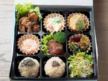 9BOX(レインボーバードランデヴー)