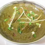 ほうれん草チキンカレー Sag Chicken Curry（インドネパールレストランチャンダニ子安店）