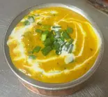 生ほうれん草とジャガイモカレーHORENSO AND POTATO CURRY（インドネパールカレーエベレスト）