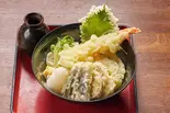 天ぷらおろしうどん(温)（弁天町 番屋）