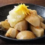 里芋素揚げ柚子皮掛け（酒肴屋 RAKUGAKI）