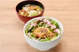 若鳥のトマトソース炙りチーズがけ丼(糀まちカフェ。)