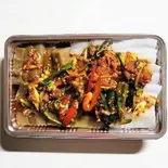 チョンポムックとドングリムックの盛り合わせ(ご褒美弁当 韓国商会)