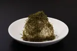 黒とろろ昆布おにぎり（HIMIT）