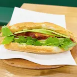 ハム卵バインミーBÁNH MỲ GIÒ TRỨNG(bui tapioca warabi)