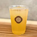 100%アップルジュース（COFFEE ROASTERY むすぶ）