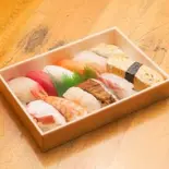 にぎり盛合わせ12貫（鮨こにし）