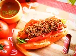 トマトマホットドッグ Tomato on a hot dog（ベーグルカフェZERO 尾久）