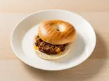 ベーグルセット:チェダーチーズカレー（カフェ 212coffee）