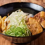 肉好きにはたまらない！「塩」油そばゴロゴロチャーシュー増し Salt Abura soba with extra char siu（【極太濃厚油そば】アブラブ@池袋東口店）