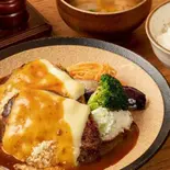 ◆チーズダブルハンバーグ弁当(味噌汁付き)|Double Cheese Hamburg Steak Bento Box(with Miso Soup)（山本のハンバーグ 六本松店）