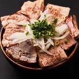 炉端のマグロ炙り丼 Roast Tuna Roast soy sauce tuna  rice bowl（海鮮炙り丼 炉端の山ちゃん 亀有店）