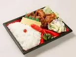 【520】ザンギ弁当（あじ太郎 本店）